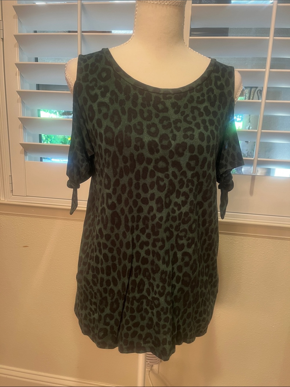 MICHAEL Michael Kors Dark Green Leopard Cold-Shoulder Blouse